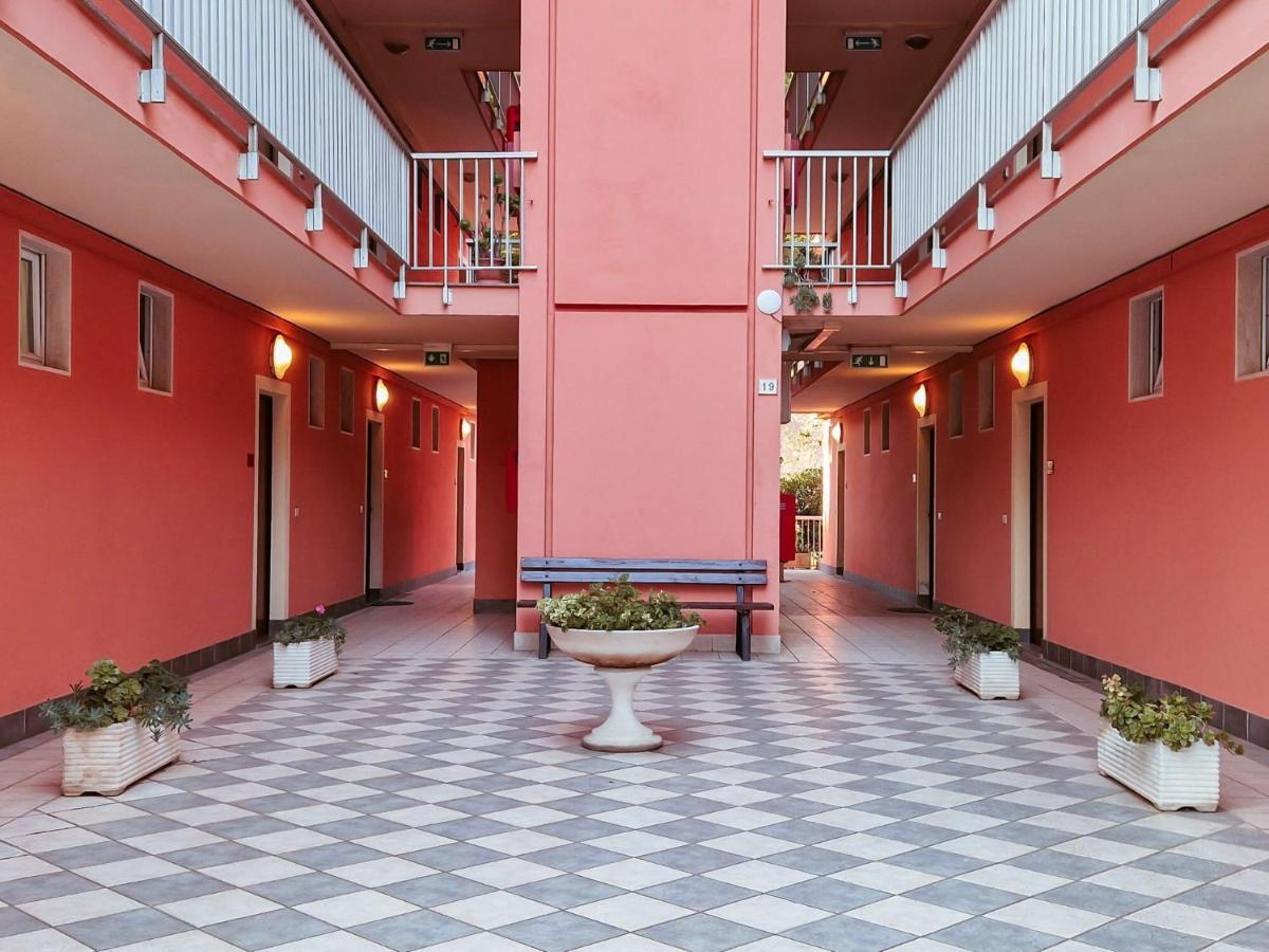 Residence Laura Bordighera Eksteriør billede